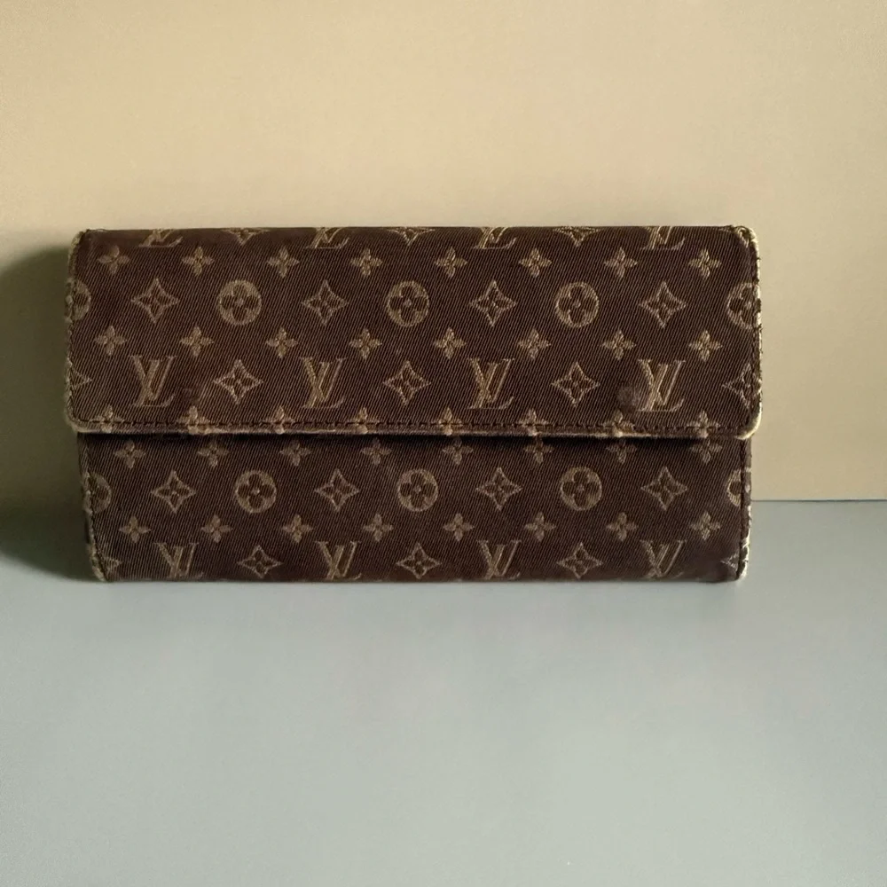 Louis Vuitton Classic Monogram Wallet, Louis Vuitton Monogram Denim Long Wallet